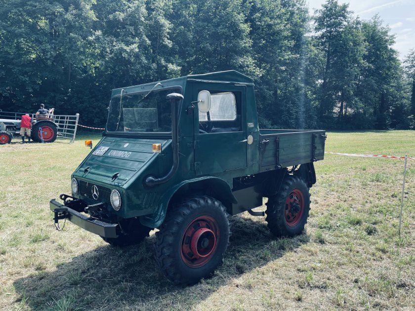 Unimog 411