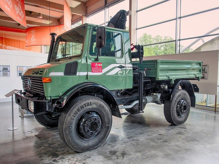 Грузовик Урал 432065