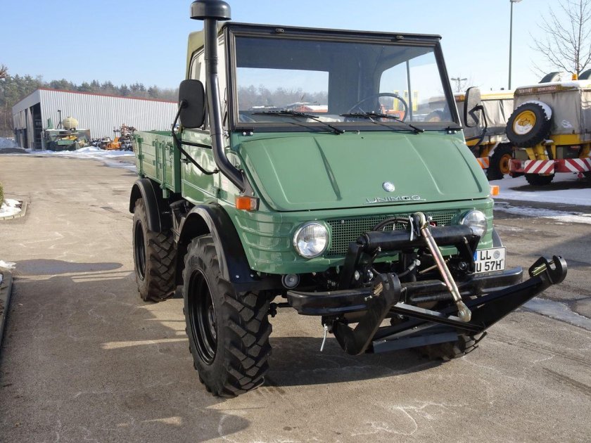 Unimog 421