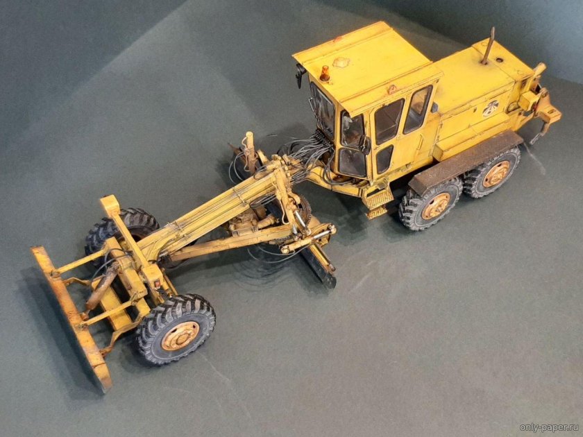 Грейдер ДЗ 143