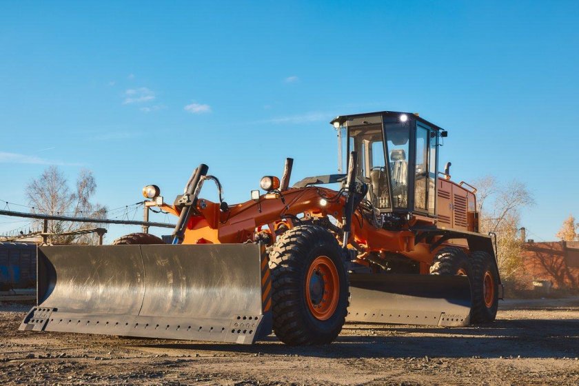 ДЗ 250 автогрейдер