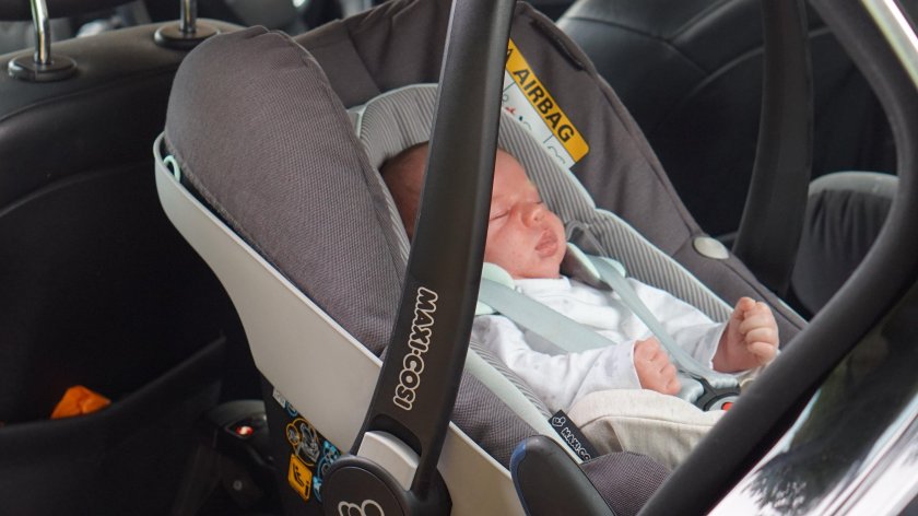 Крепление люльки Maxi cosi 0+