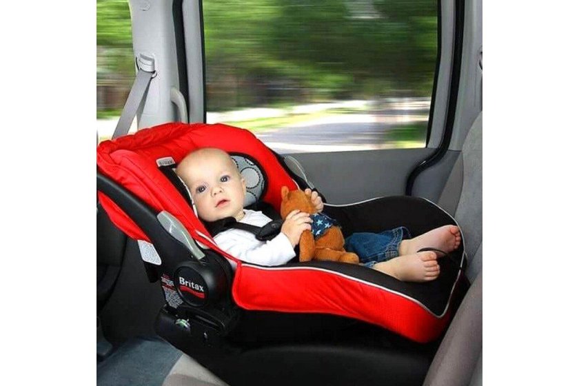 Автолюлька для новорожденных в машине