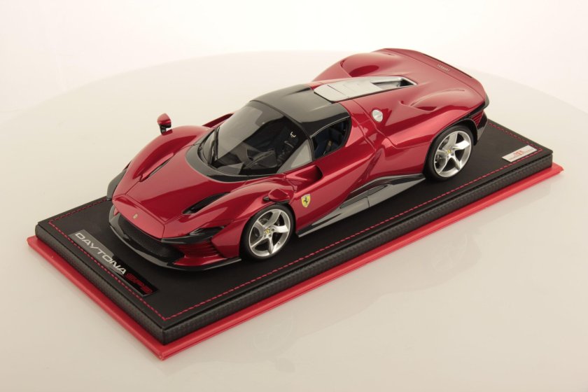 Феррари Дайтона