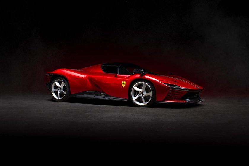 Ferrari daytona sp 3