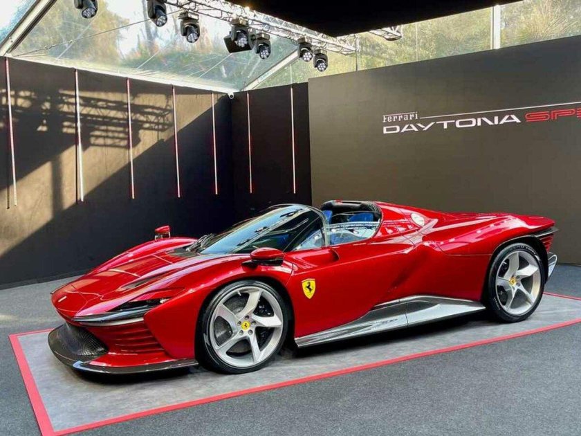 Ferrari Daytona sp3