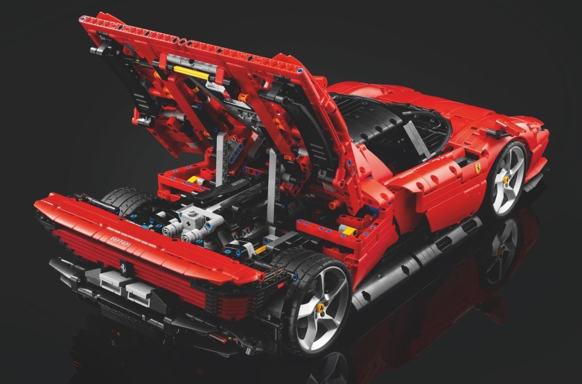 LEGO Ferrari Daytona sp3