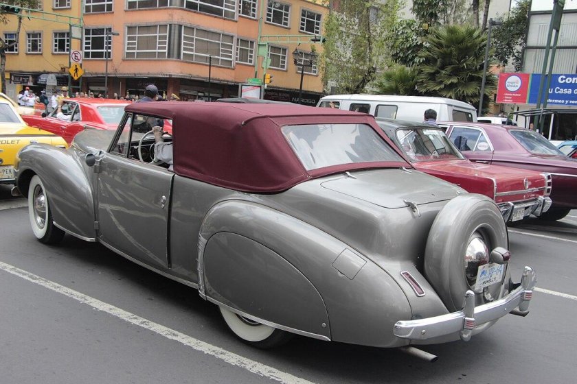 Линкольн Континенталь 1940