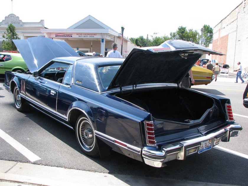 1977 lincoln continental mark v