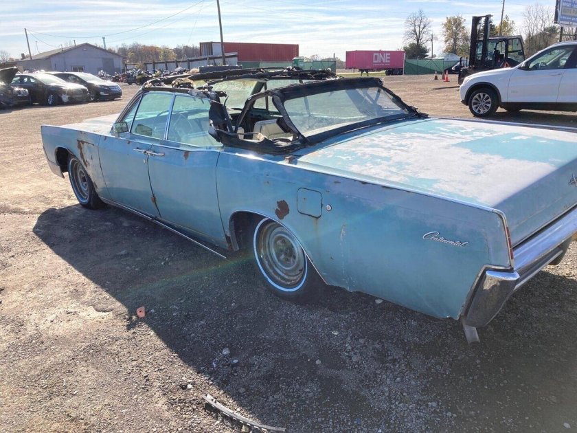 Lincoln Continental 1966