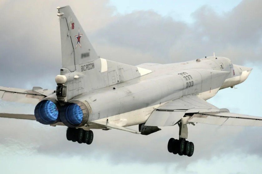 Бомбардировщик ту-22м3
