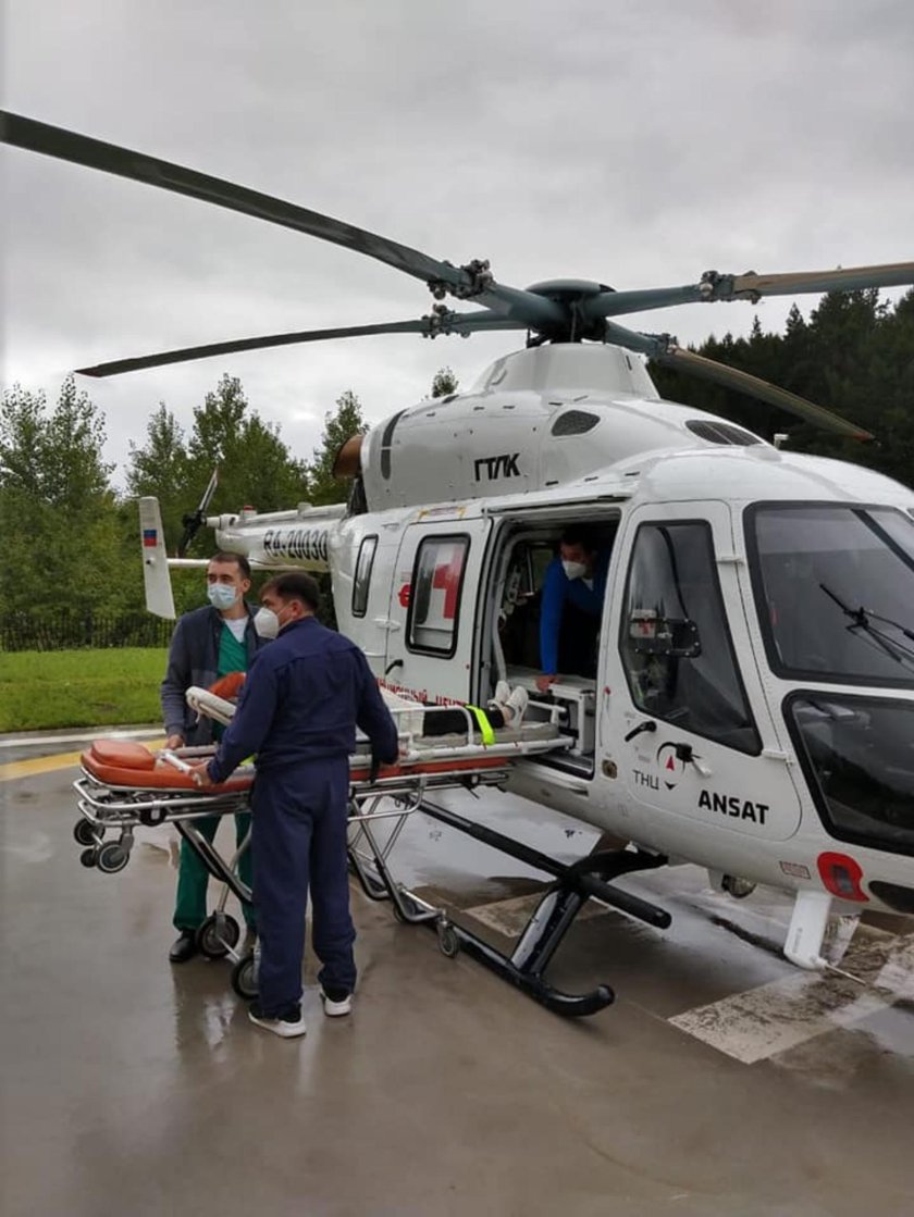 Медицинский вертолет Ансат