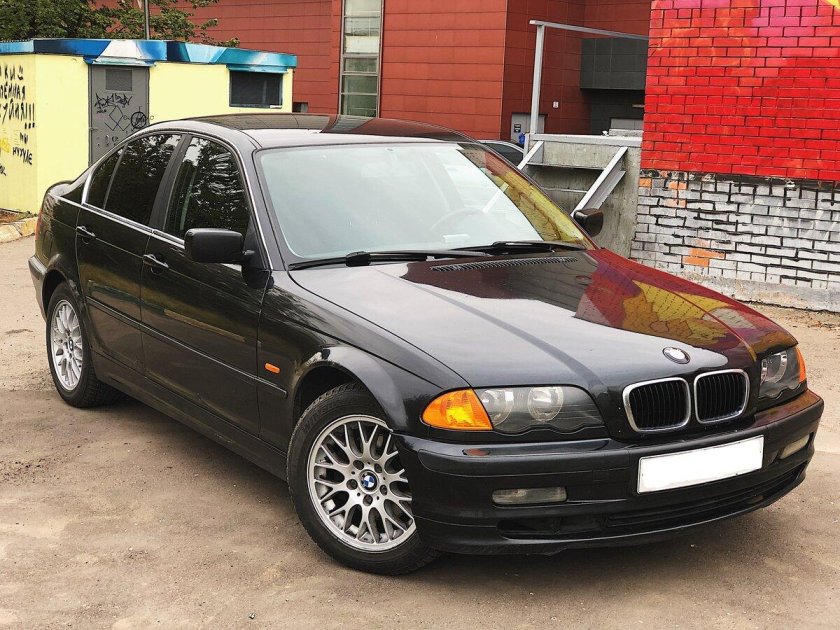 BMW 3 2000