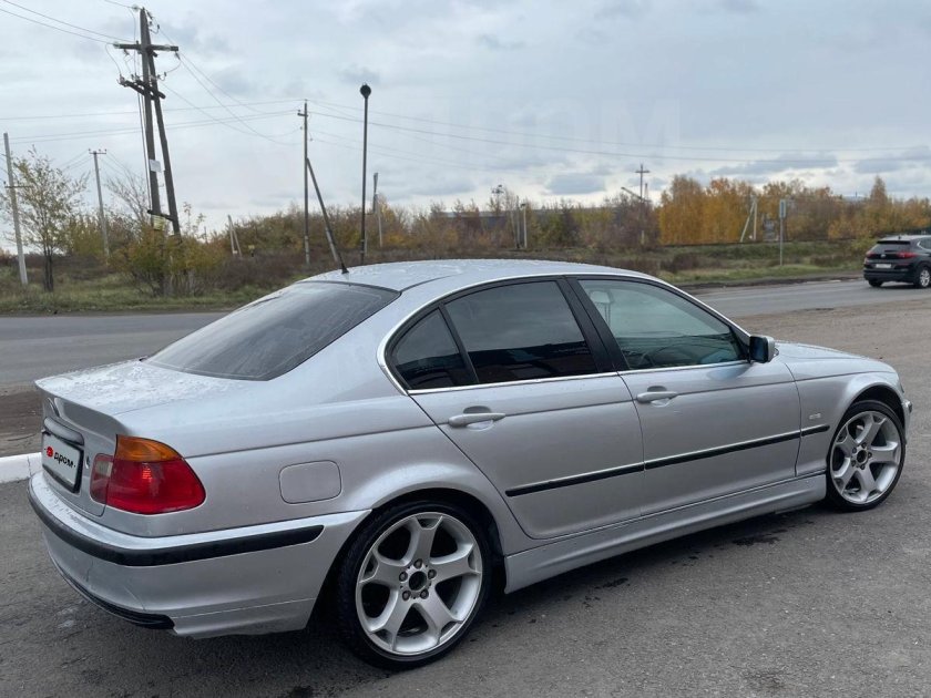 БМВ 320i 1999