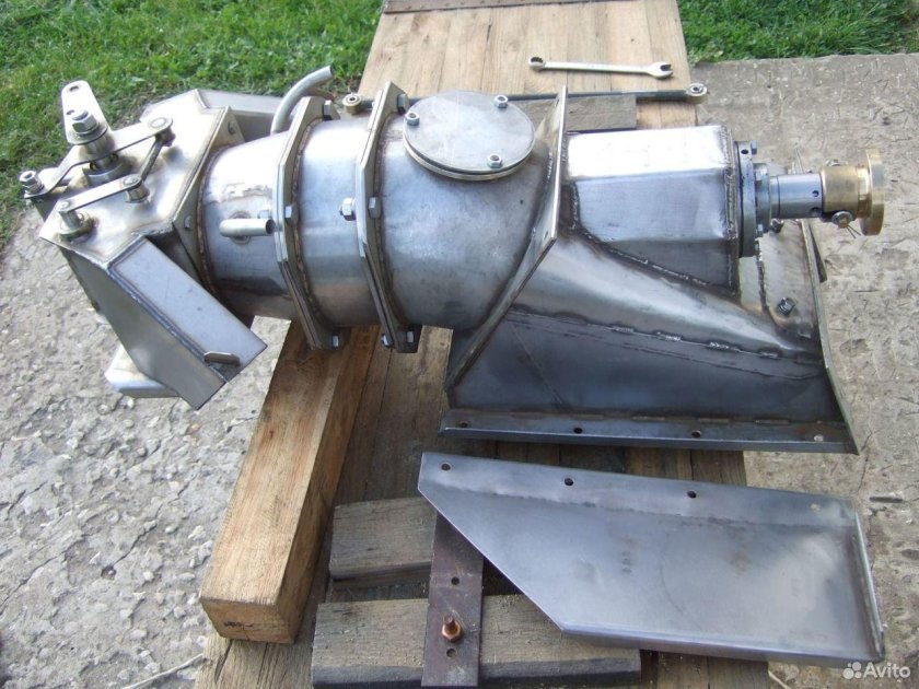 Водомётный движитель