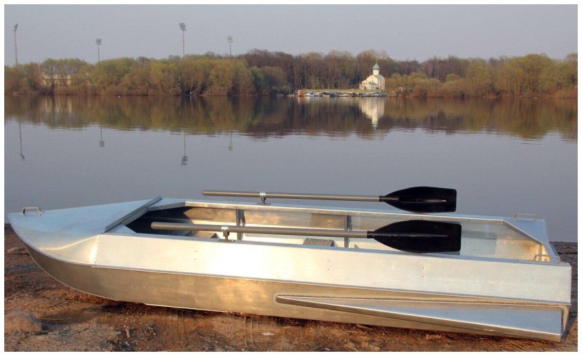 Алюминиевая лодка романтика-н 3.5 м. булями