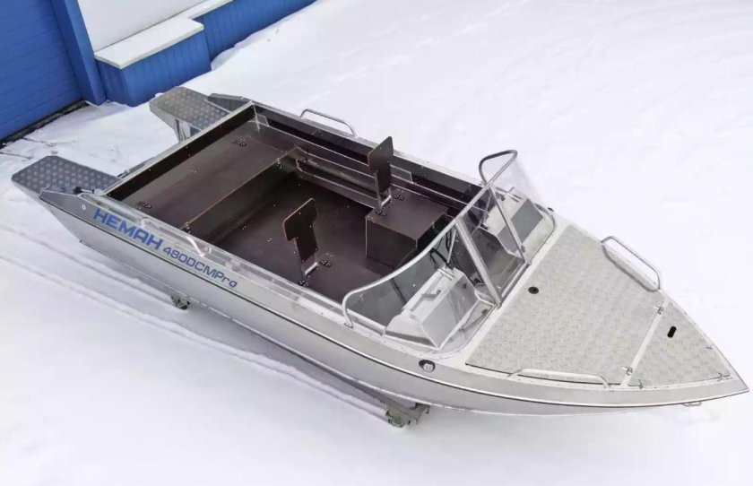 Лодка неман 400