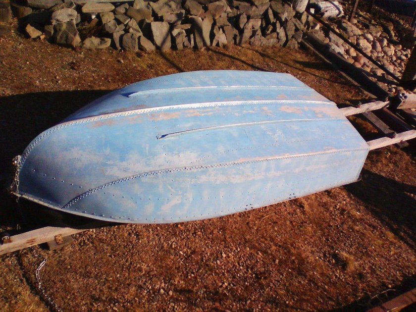 Лодка Ерш 2м