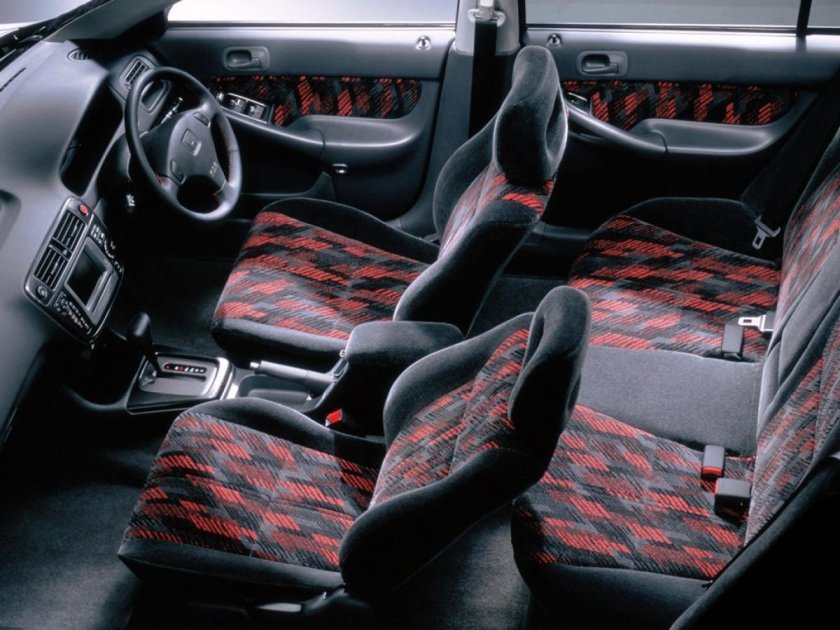 Хонда Ортхия 1998