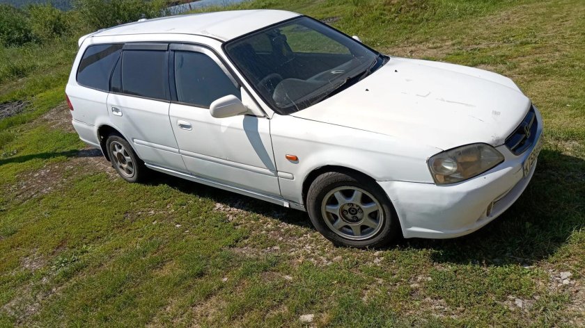 Хонда Орхия 1999