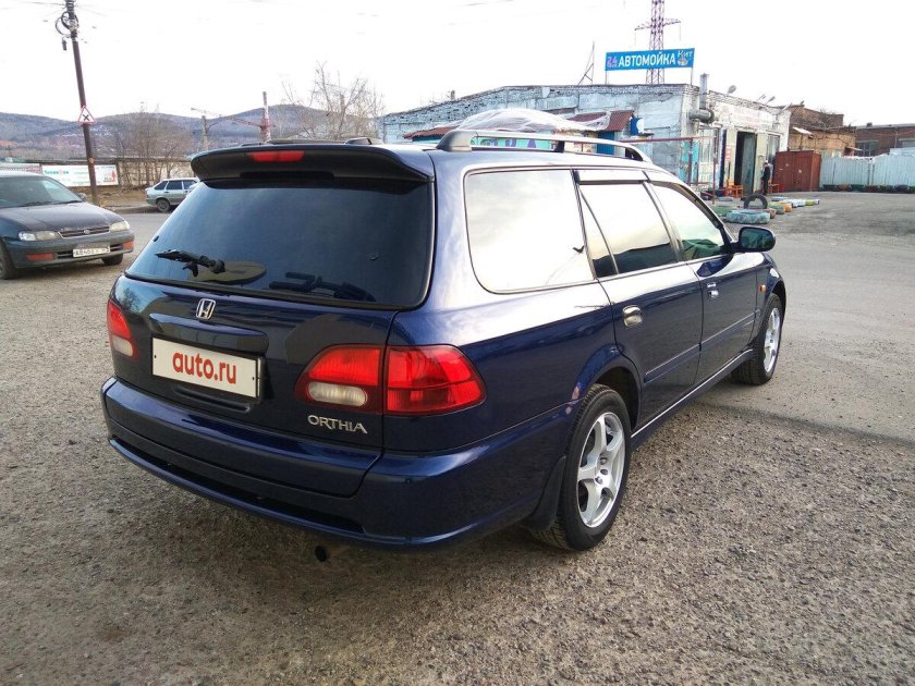 Хонда Орхия 2001