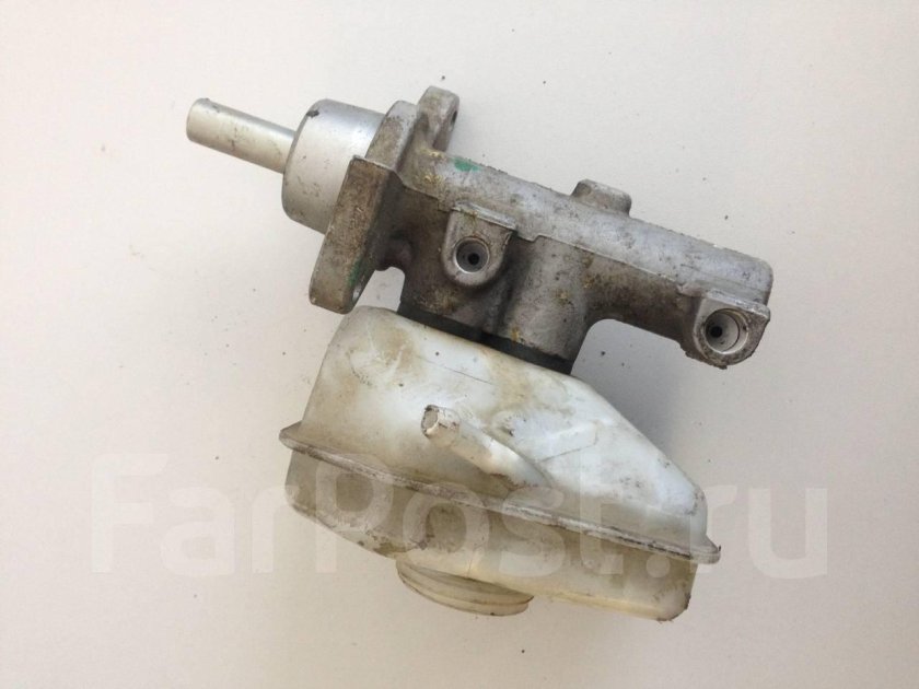 Opel Vectra b главный тормозной цилиндр