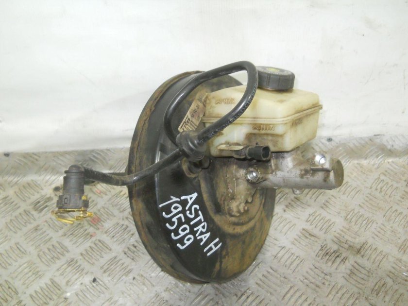 Вакуумный усилитель тормозов Опель Астра h TRW