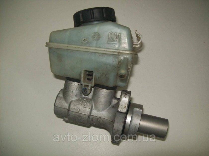 Главный тормозной цилиндр opel vectra b