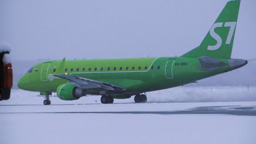 Embraer 170 самолет