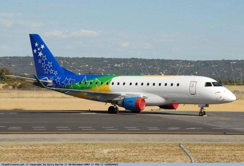 Embraer EMB 170 EMB 175 самолет