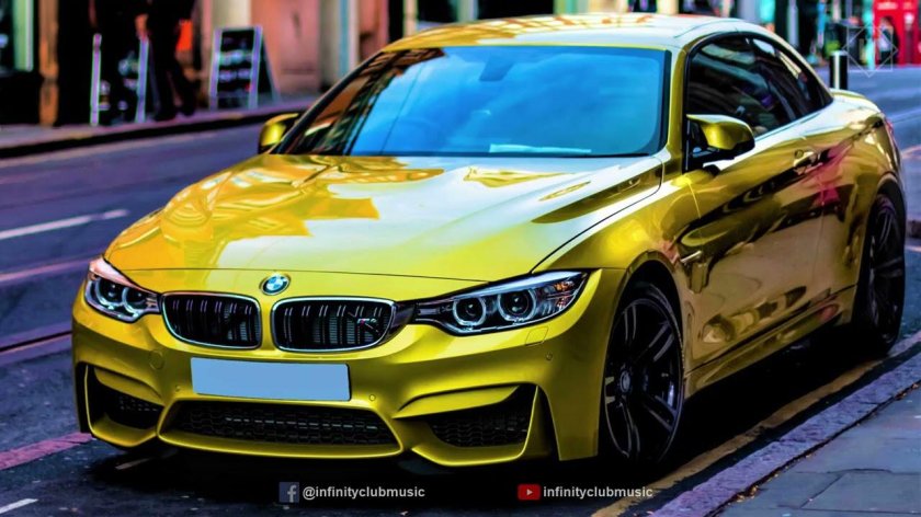Bmw m8 желтая