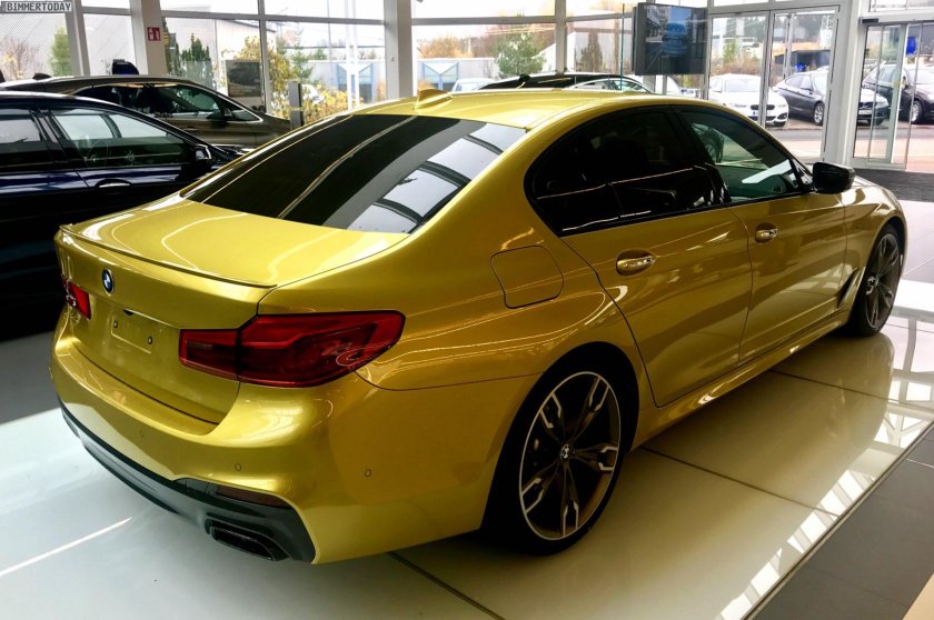 BMW f30 Gold