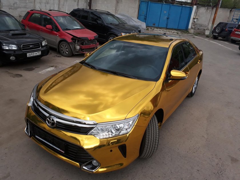 Камри 55 Золотая