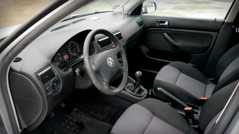 Гольф 4 салон