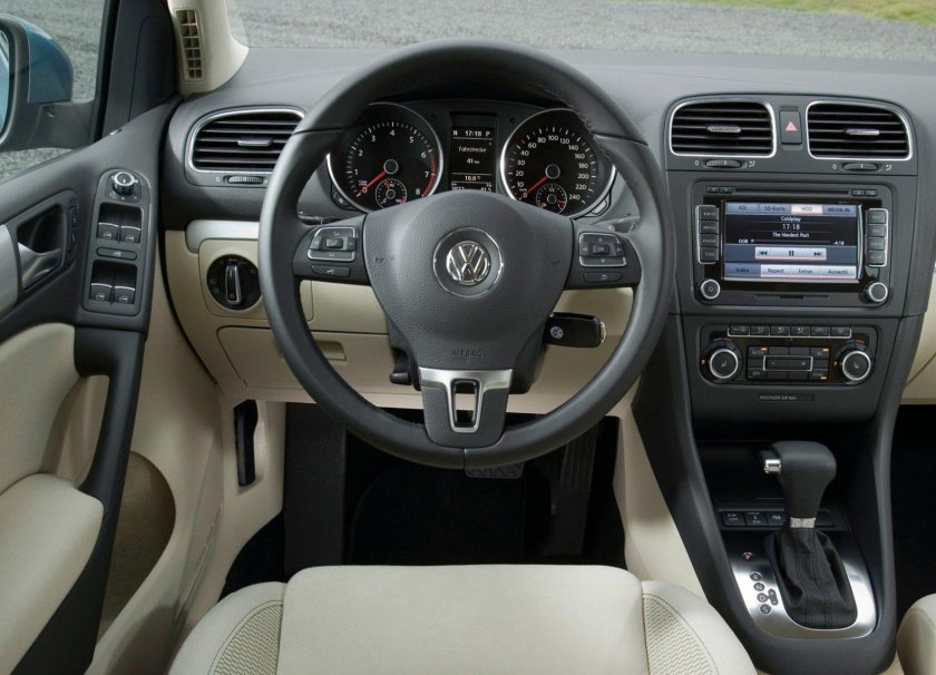 Golf 6 салон