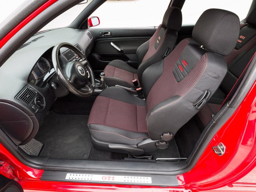 Гольф 4 GTI салон