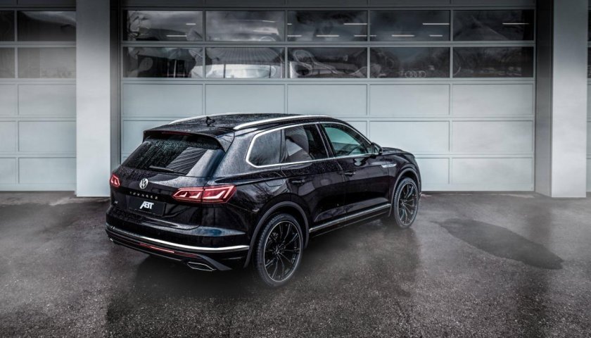 Volkswagen Touareg 2020 Black Tuning