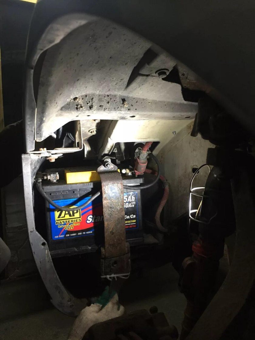 Chrysler Sebring аккумулятор