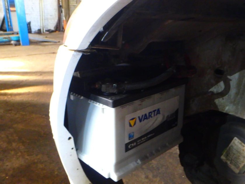 Крайслер Себринг аккумулятор