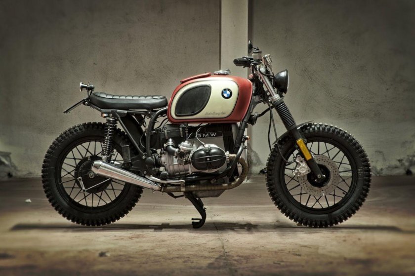 Мотоцикл БМВ скремблер