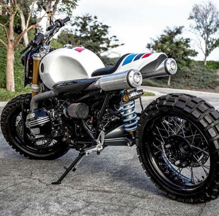 Bmw r1100 cafe racer