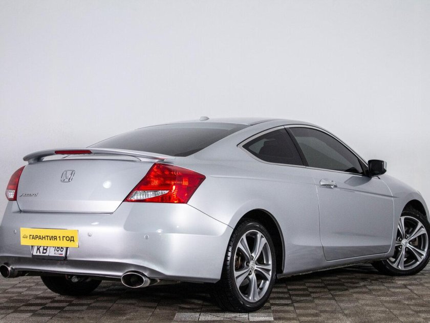 Honda accord coupe 2012
