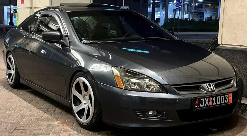 Honda accord 7 coupe