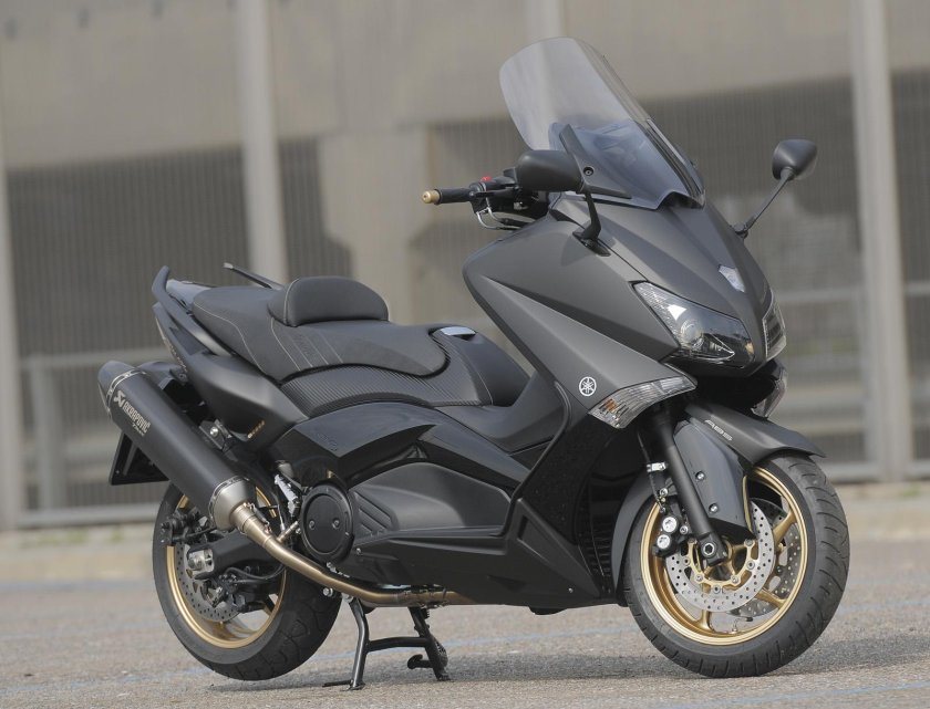 Yamaha t Max 2023
