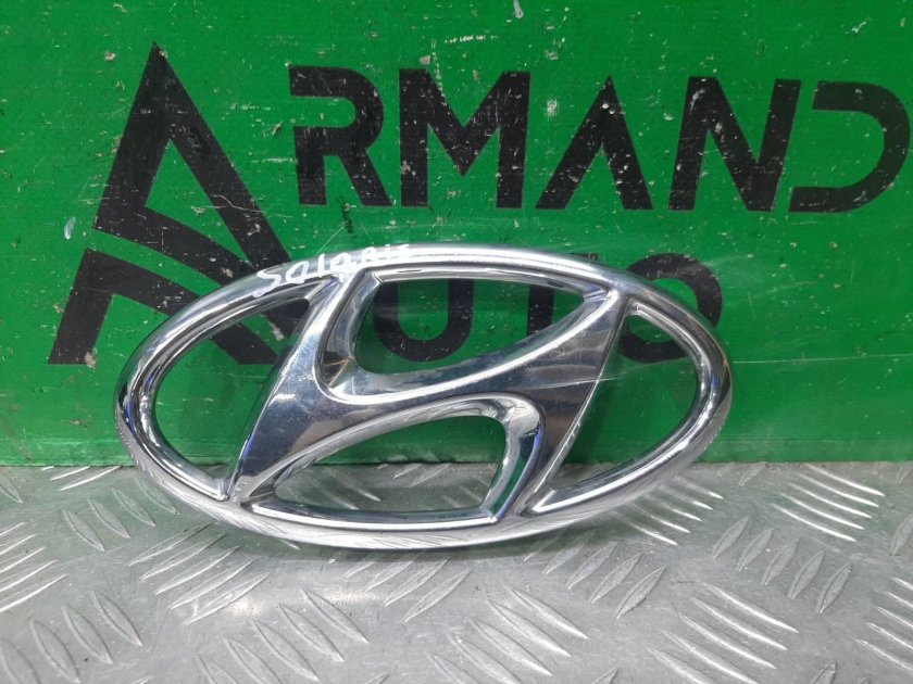 Эмблема Hyundai Солярис 2014