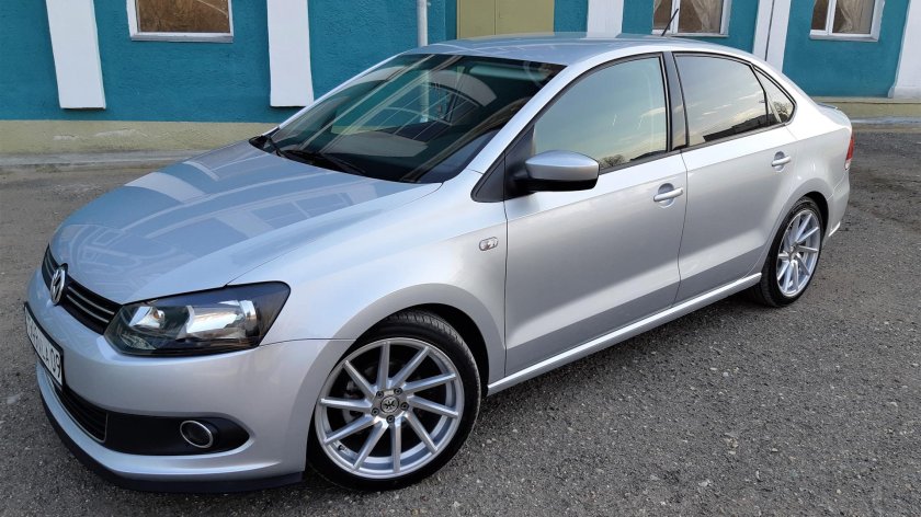 Volkswagen Polo sedan 2014 Style