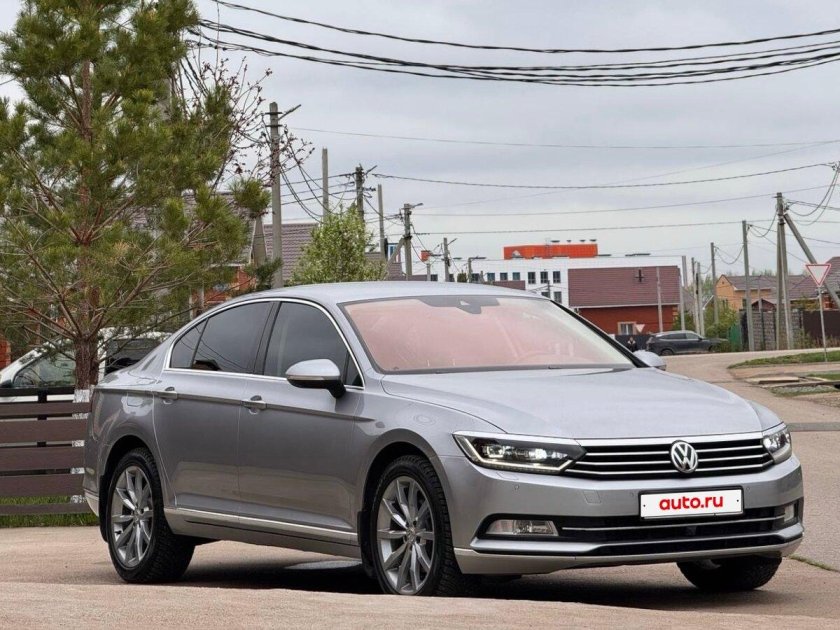 Volkswagen passat b 8