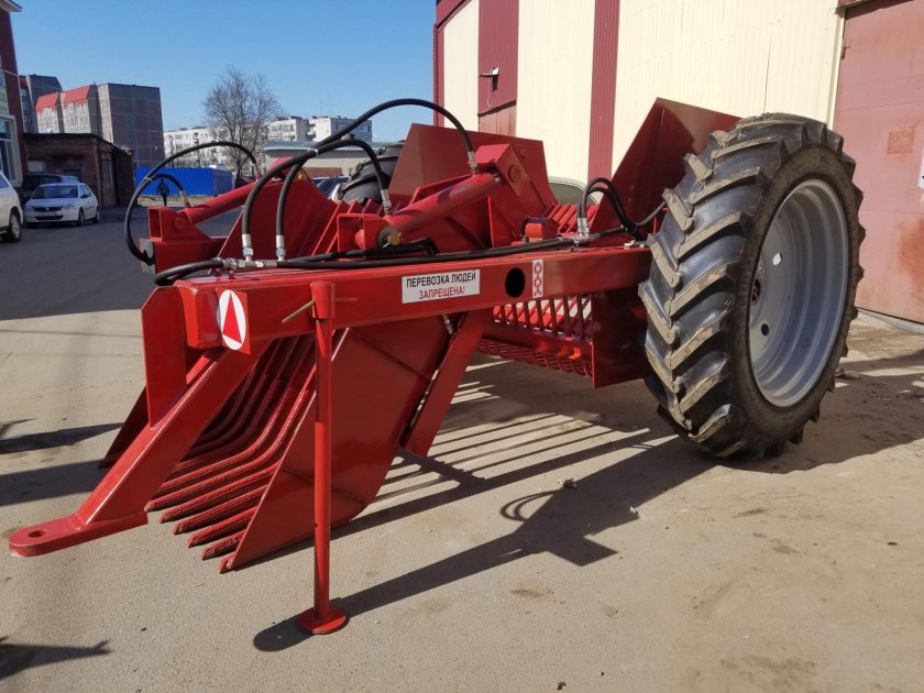 Камнеуборочная машина УКП-07