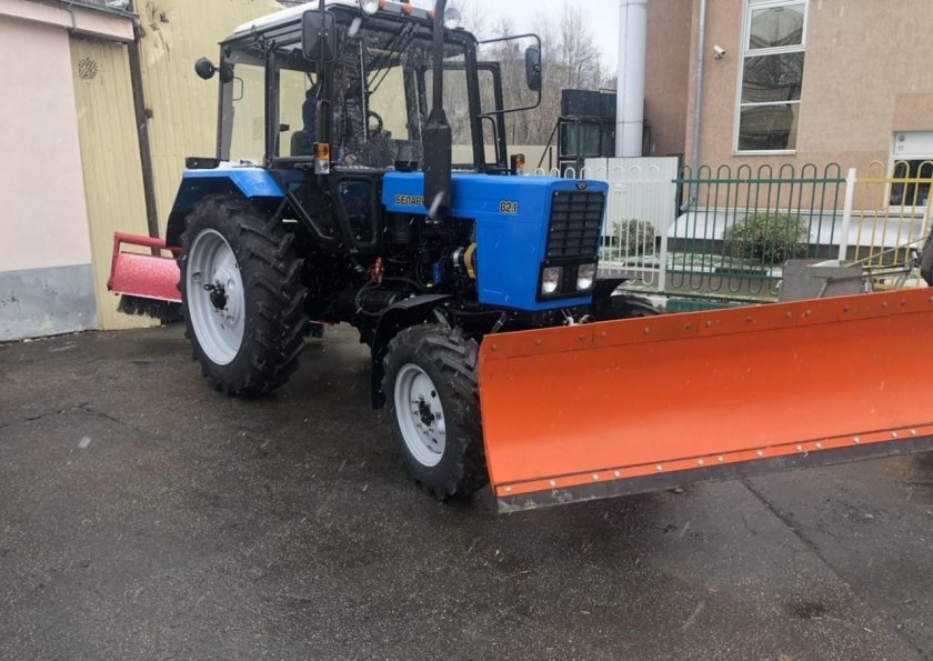 Трактор МТЗ 614