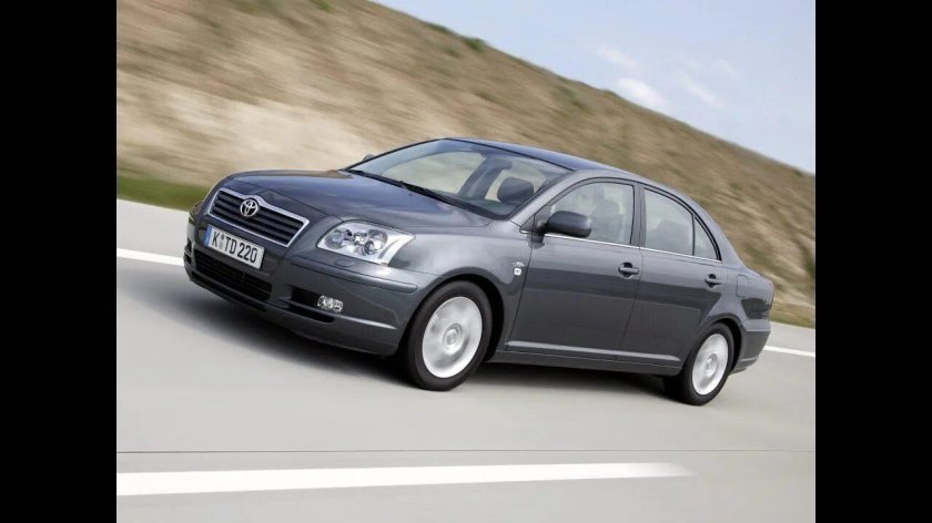Тойота Авенсис седан 2003